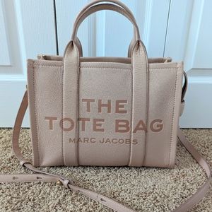 Marc Jacobs The Tote Bag Medium